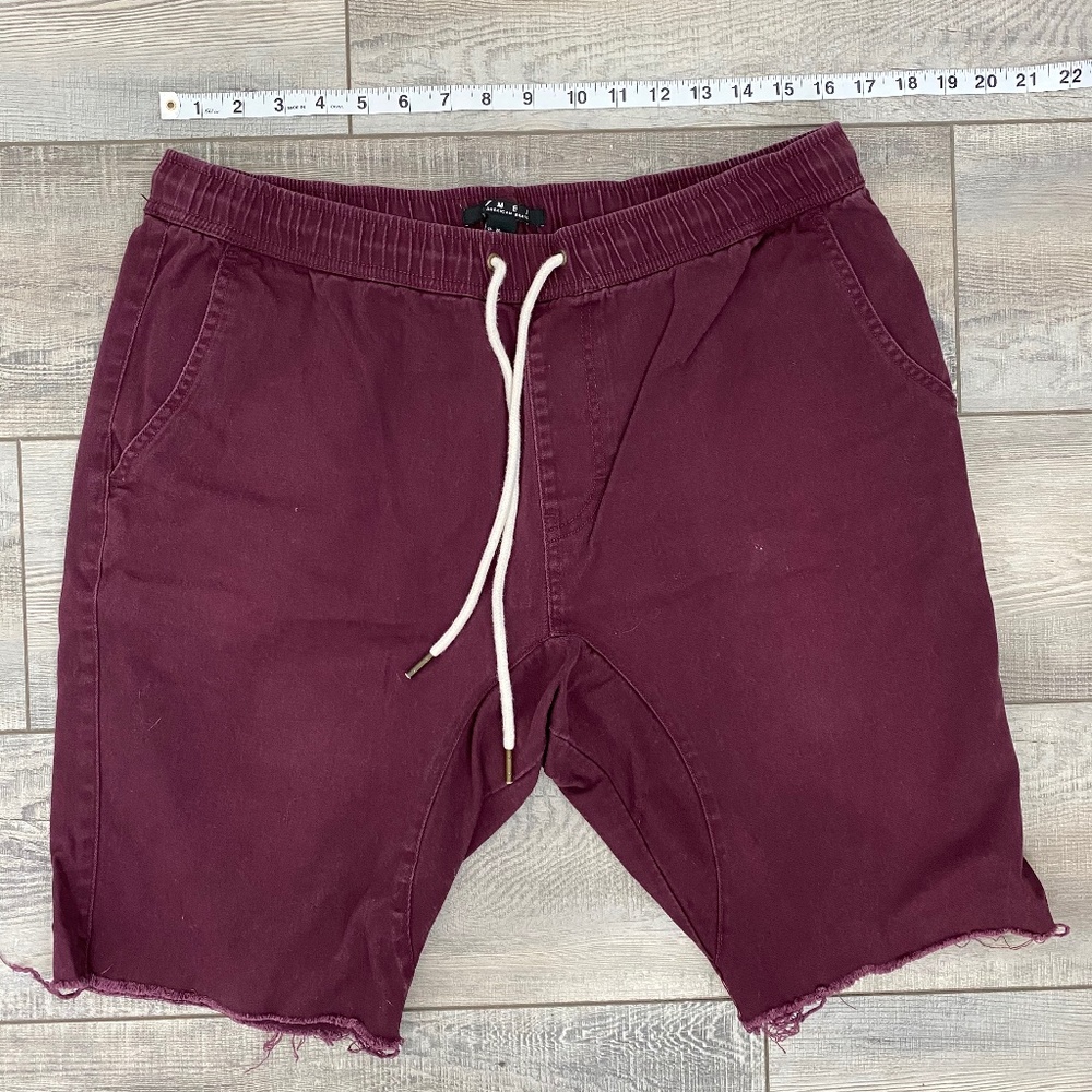 Forever 21 Men Burgundy Cut Off Shorts